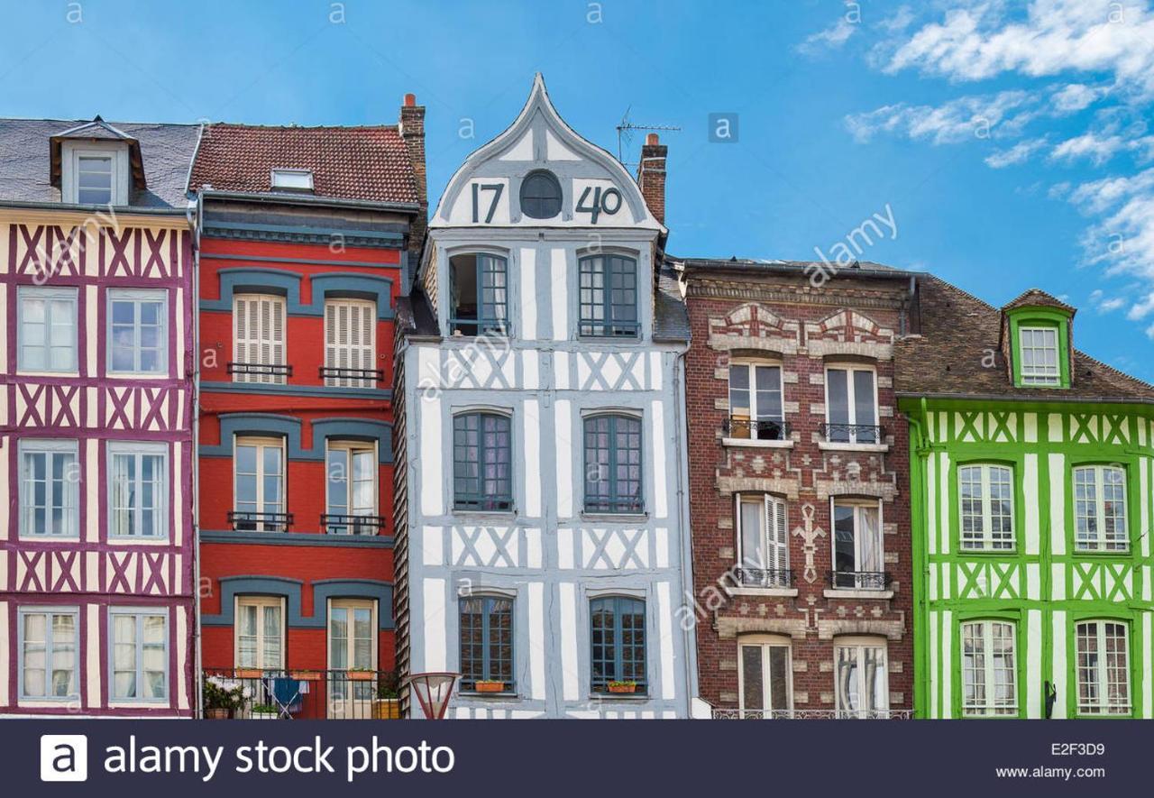 Le Clos Des Feugrais Saint-Aubin-les-Elbeuf Bagian luar foto